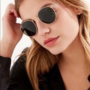 RAY BAN Round Metal Sunglasses